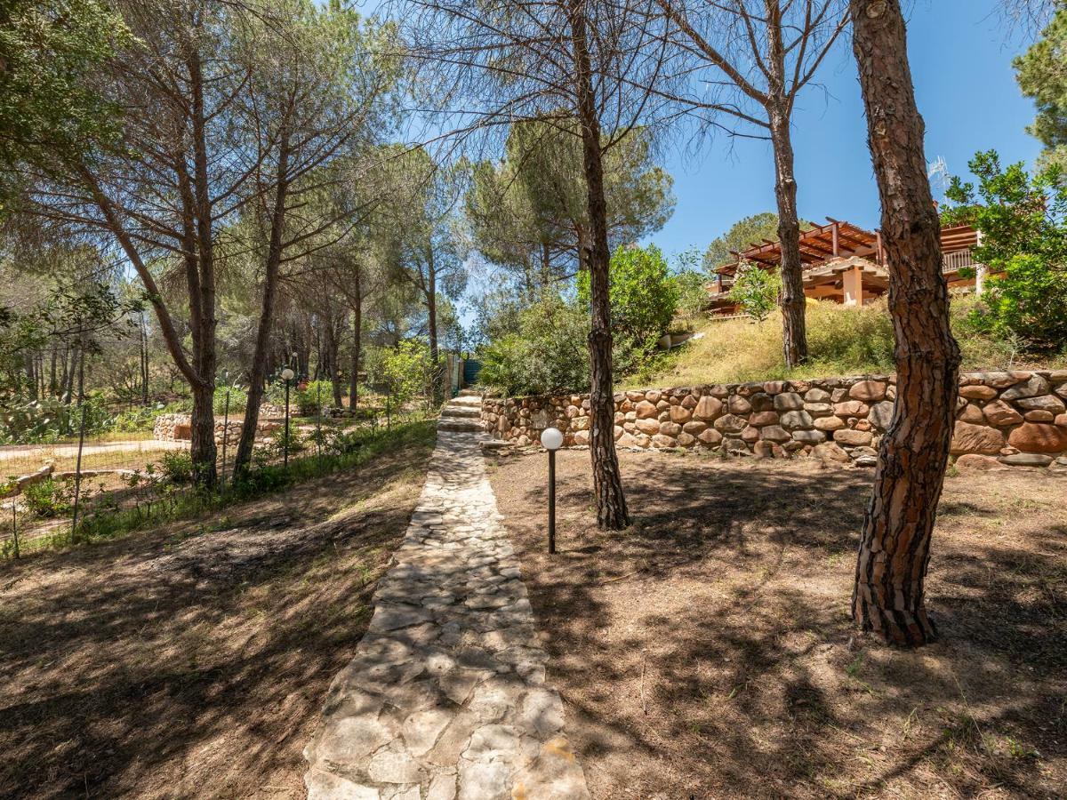 Sardinia Spa Apartment Джеремеас Экстерьер фото