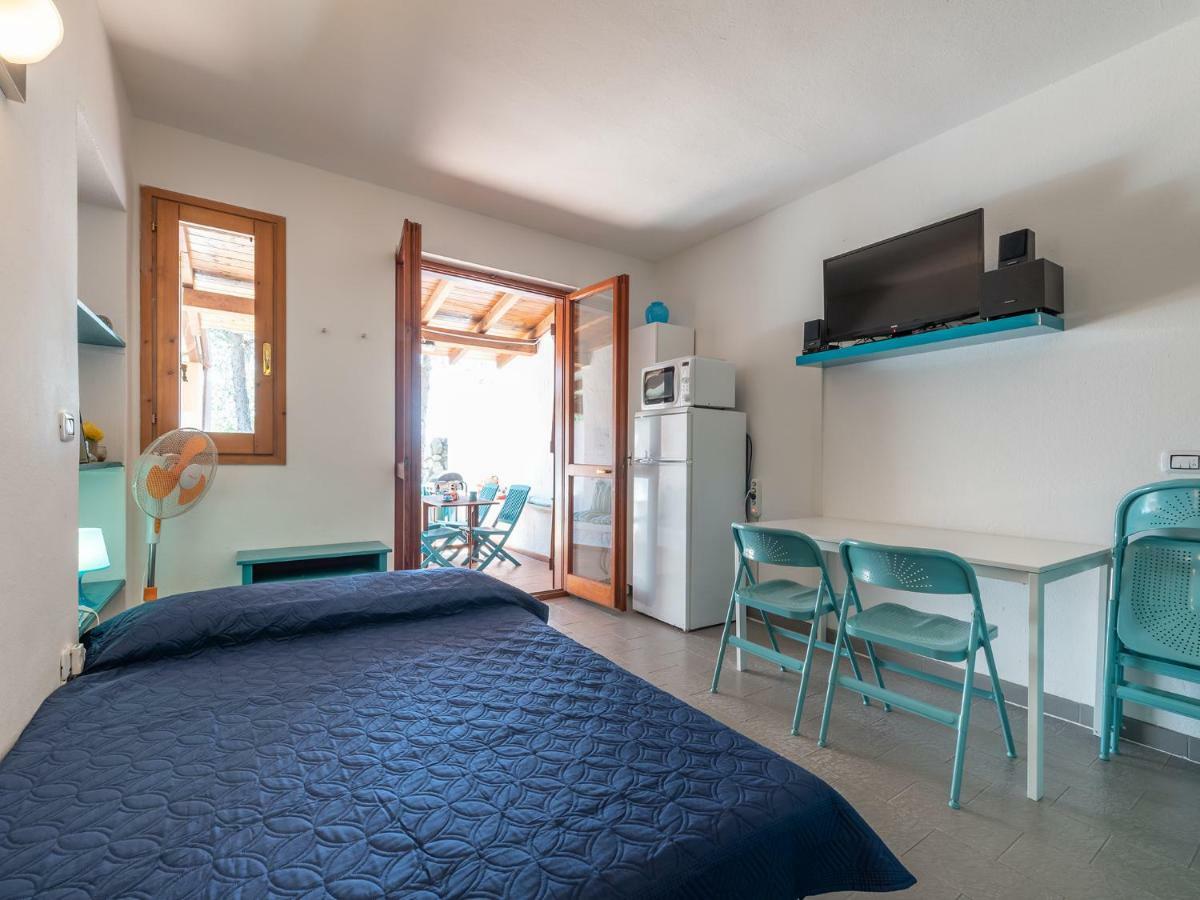Sardinia Spa Apartment Джеремеас Экстерьер фото