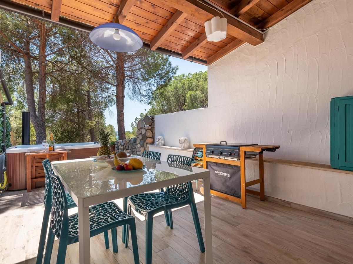 Sardinia Spa Apartment Джеремеас Экстерьер фото