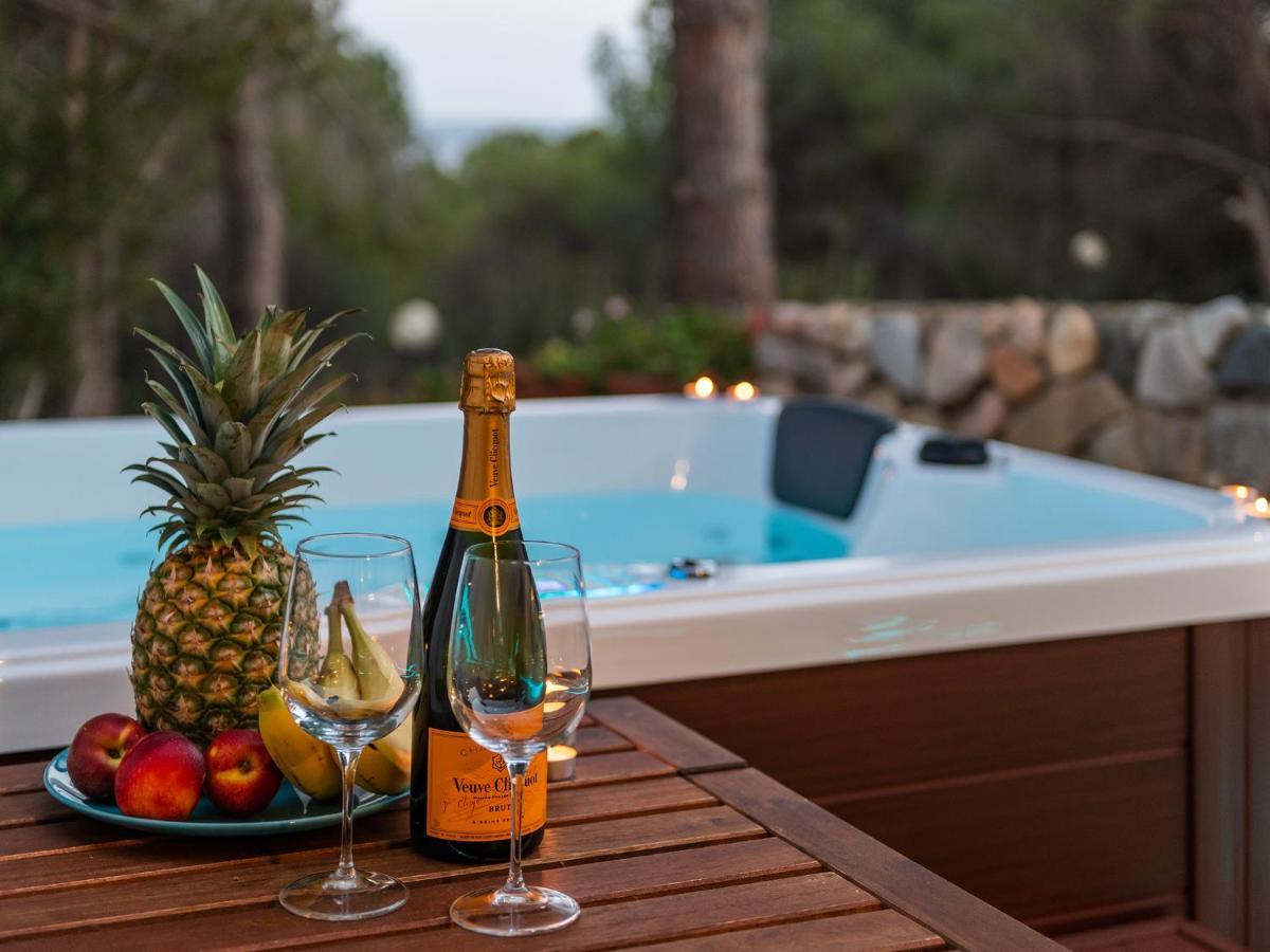 Sardinia Spa Apartment Джеремеас Экстерьер фото
